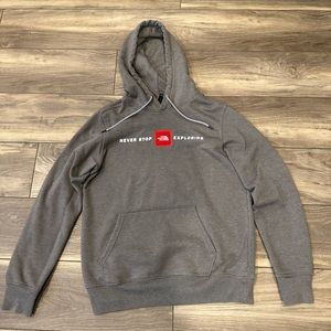 THE NORTH FACE Men’s Red's Pullover Hoodie | Size S